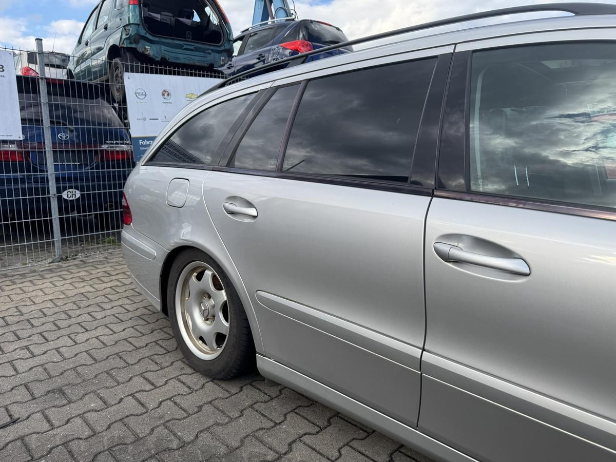 Mercedes E Klasse S211 original T&uuml;r hinten rechts 744 Brillantsilber T-Modell Bj.2005